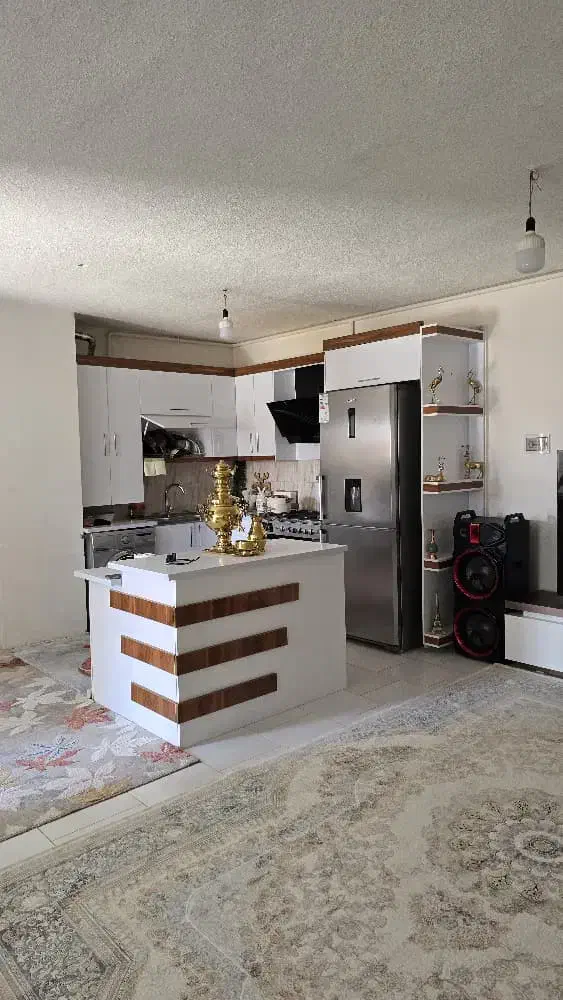 سهندساران روبروی مترو بر بلوار جنوبی ویو باز|فروش آپارتمان|هشتگرد, فاز ۱ مهستان|دیوار