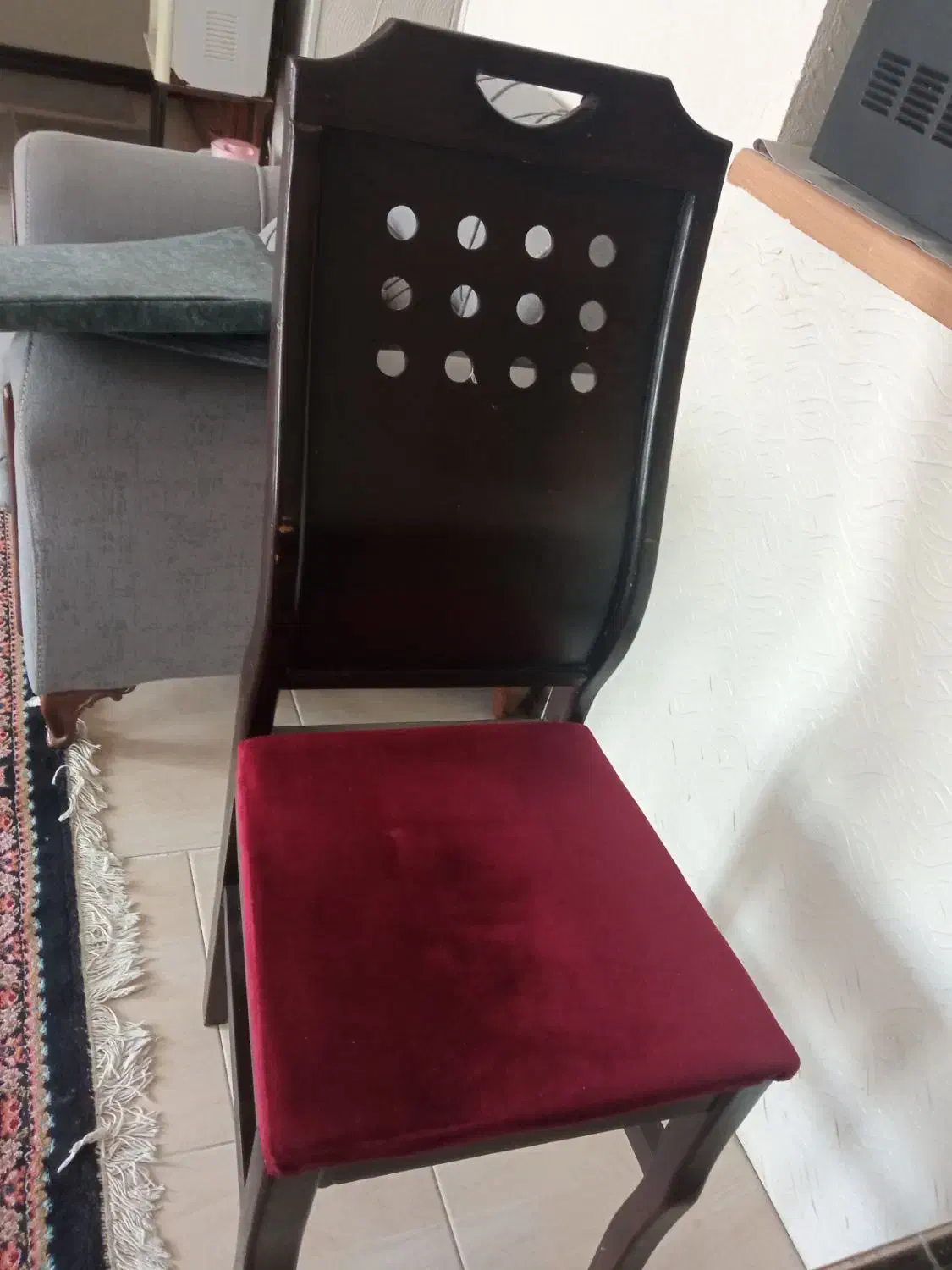 میزغذاخوری 4نفره ام دی اف کاملا سالم درفدک|میز و صندلی غذاخوری|شاهین‌شهر, فدک|دیوار