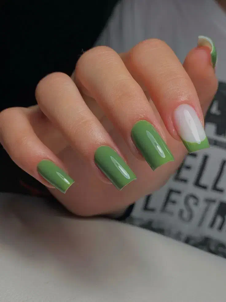 کاشت و ترمیم ناخن فقط۳۰۰/یحیوی|خدمات آرایشگری و زیبایی|اردبیل, |دیوار