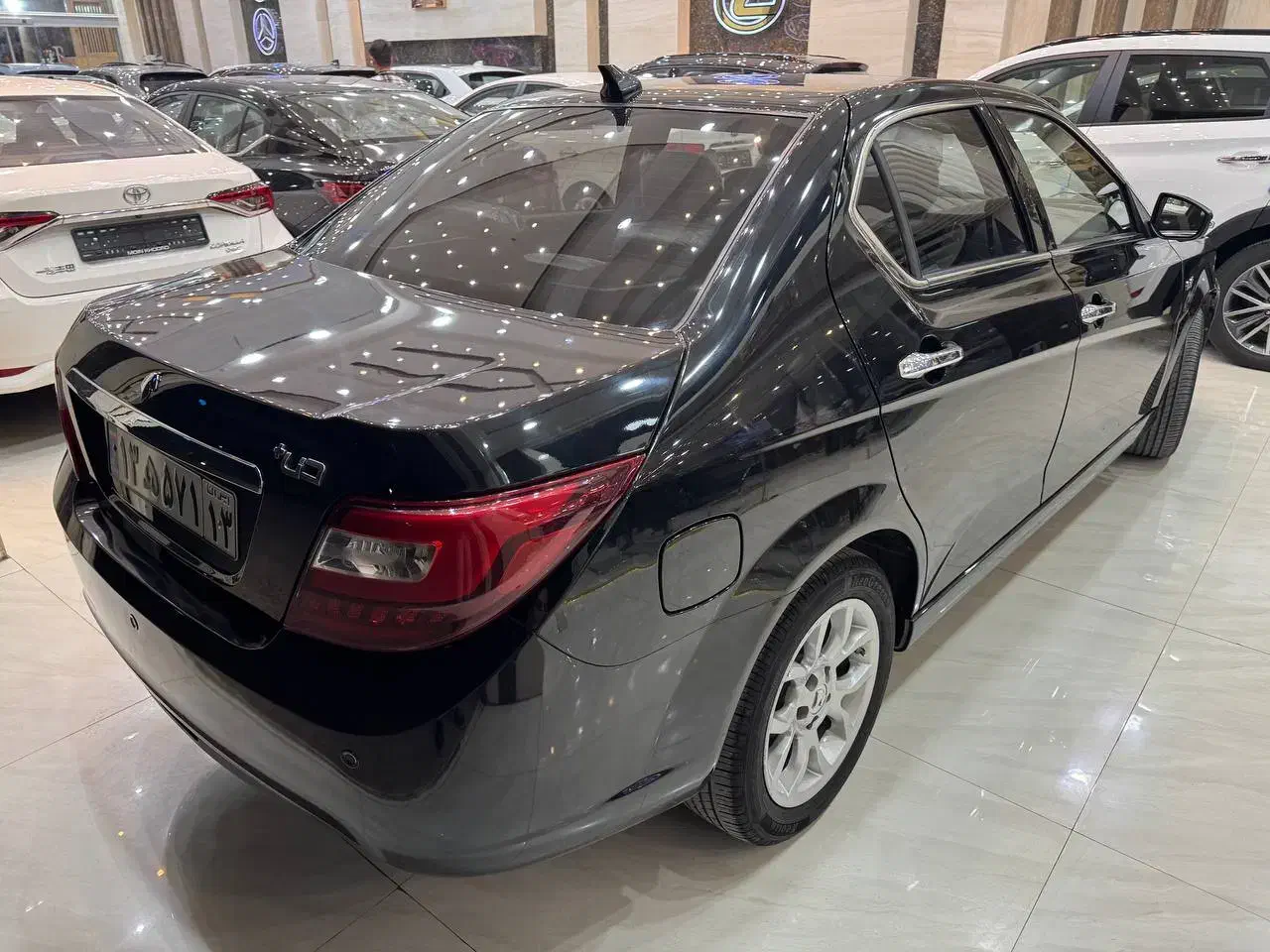 دنا اتوماتیک آپشنال ۱۴۰۳|خودرو سواری و وانت|شاهین‌شهر, گزبرخوار|دیوار