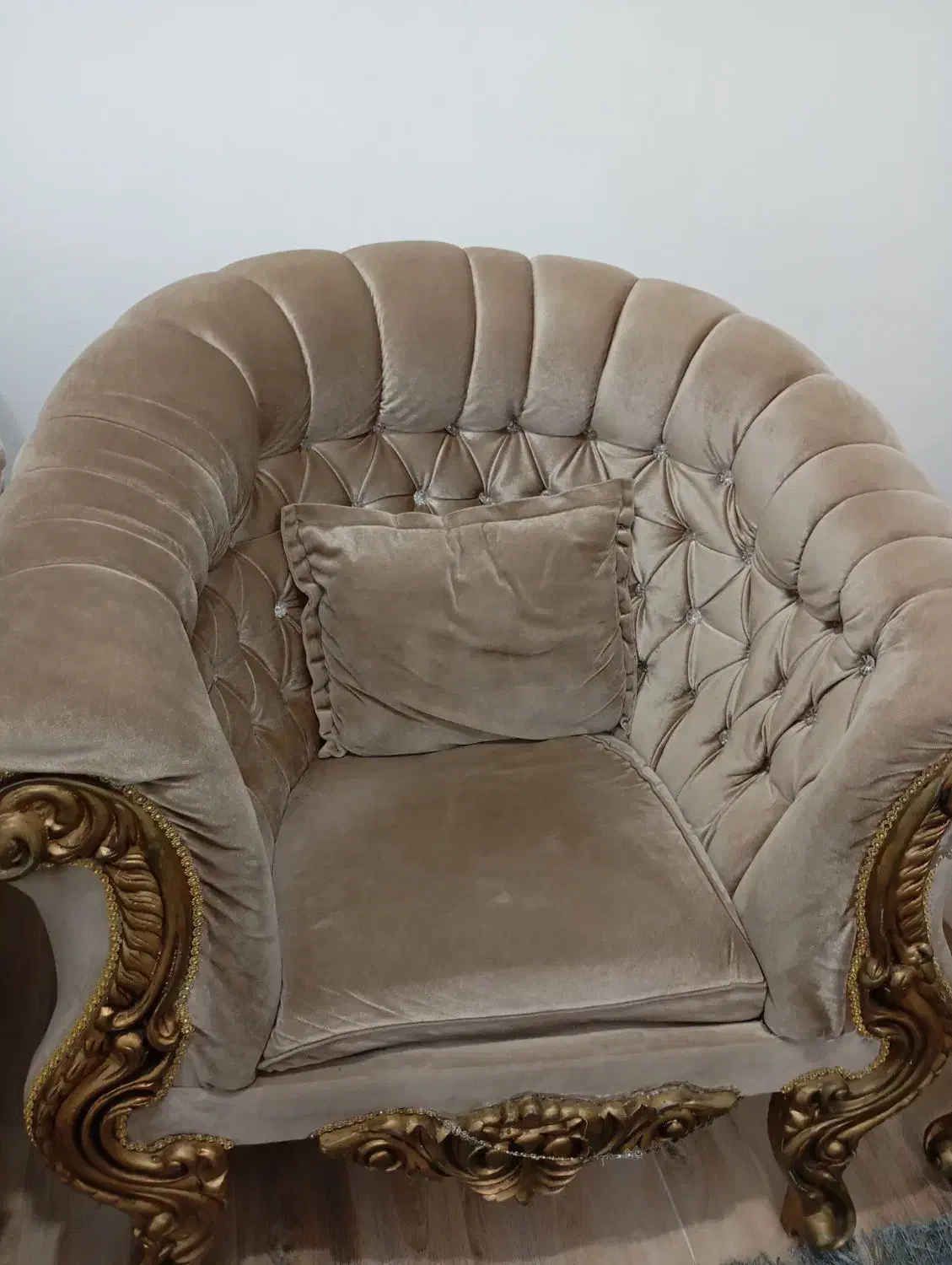 مبل سالم|مبلمان خانگی و میز عسلی|رشت, معلولین|دیوار