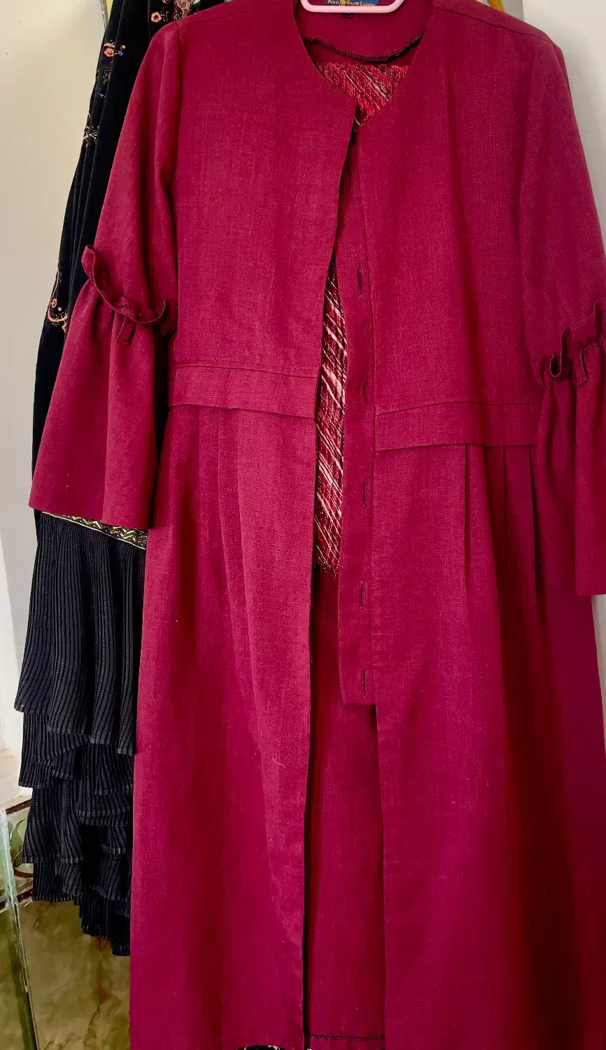 لباس|لباس|یاسوج, |دیوار