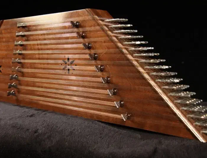 سنتور|سازهای سنتی|شیراز, حومه شیراز|دیوار