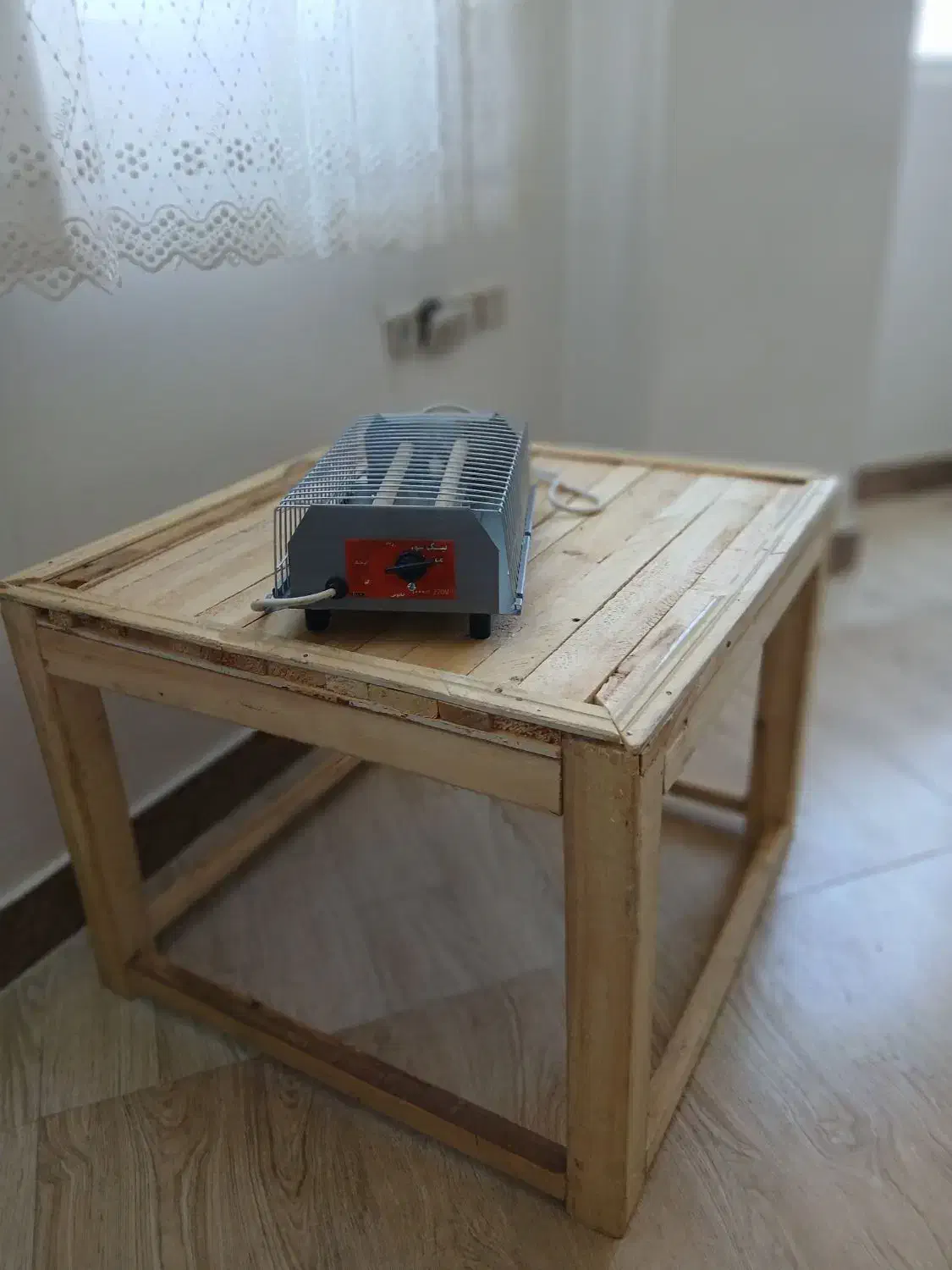 کرسی بااجازه هیتربرقی نواصلن استفاده نشده|بخاری، هیتر، شومینه|سنندج, |دیوار