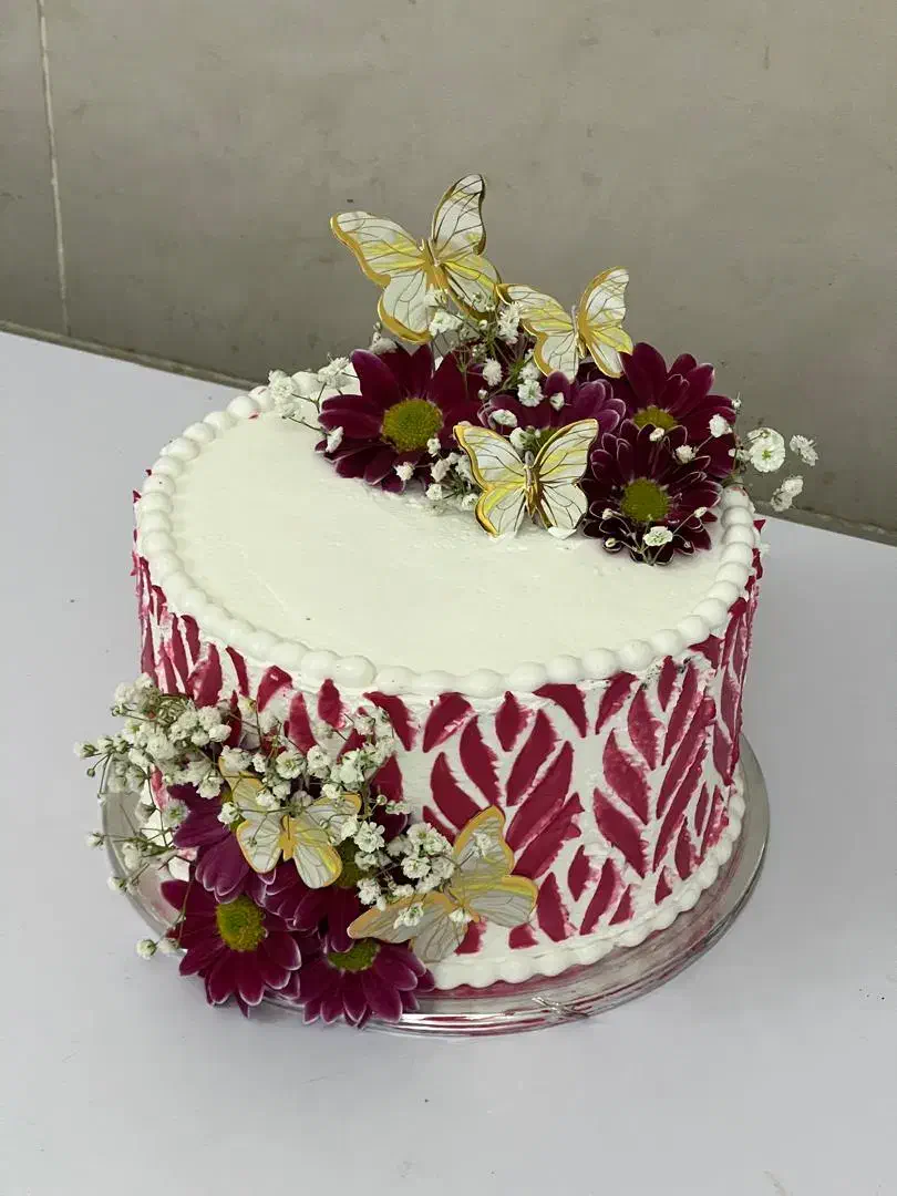 کارگر ساده خانم  در کارگاه شیرینی پزی خانگی|استخدام خدمات فروشگاه و رستوران|بندر گناوه, |دیوار