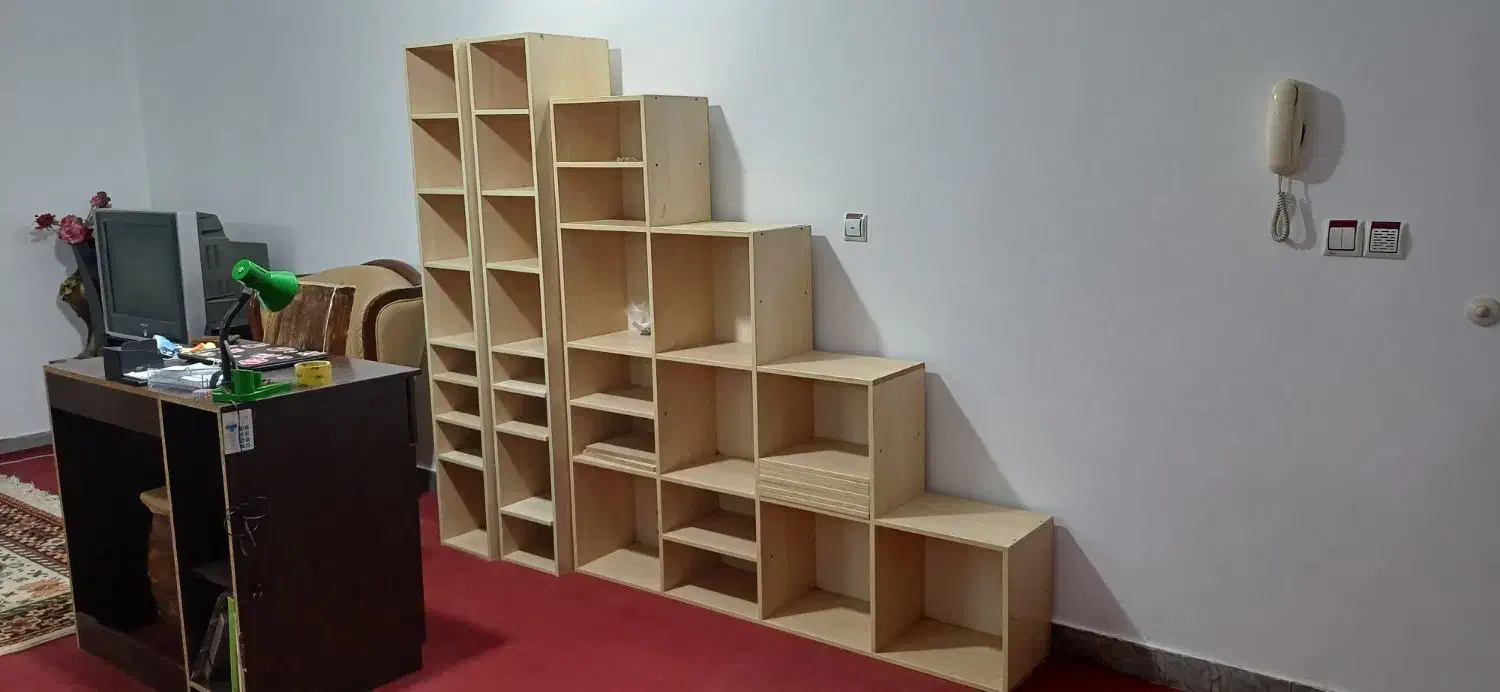 حراج مبل کمد ویترینی قفسه کتاب میزتحریر|کتابخانه، شلف، قفسه‌های دیواری|کرج, رجب‌آباد|دیوار