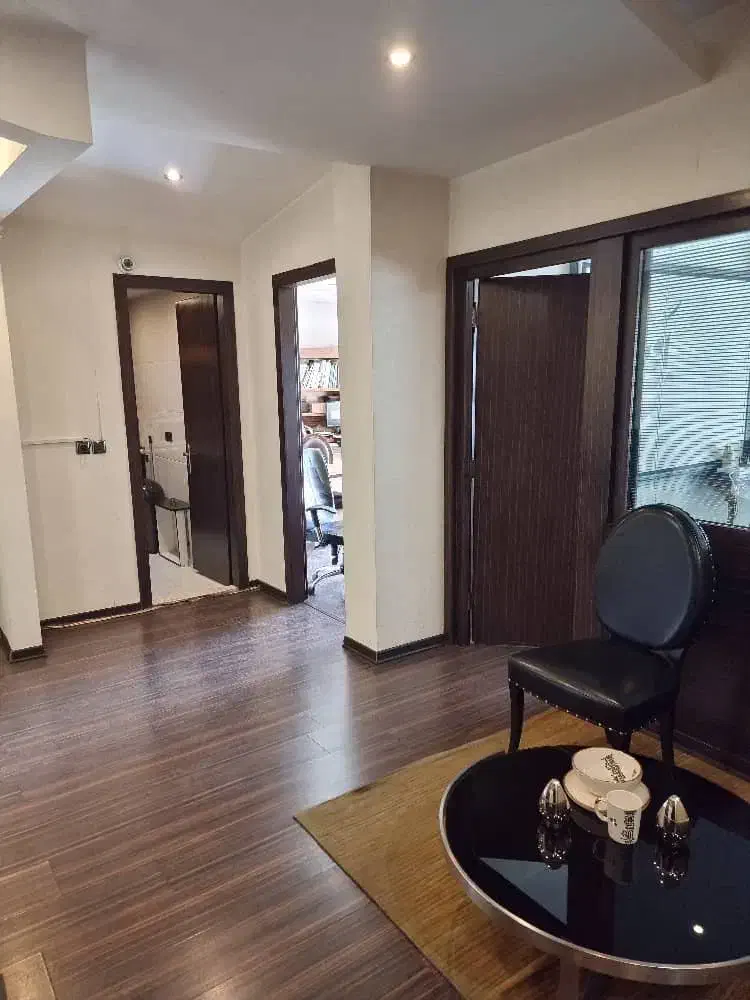 شمال جردن/۱۰۰متر موقعیت اداری/ جنوبی|فروش دفتر کار، اتاق اداری، مطب|تهران, امانیه|دیوار