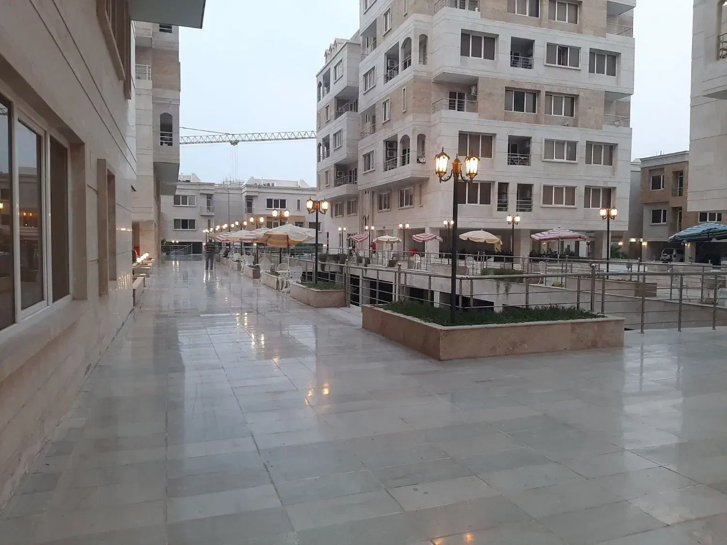 واحد فول مبله در مجتمع درسامهر|فروش آپارتمان|کیش, |دیوار