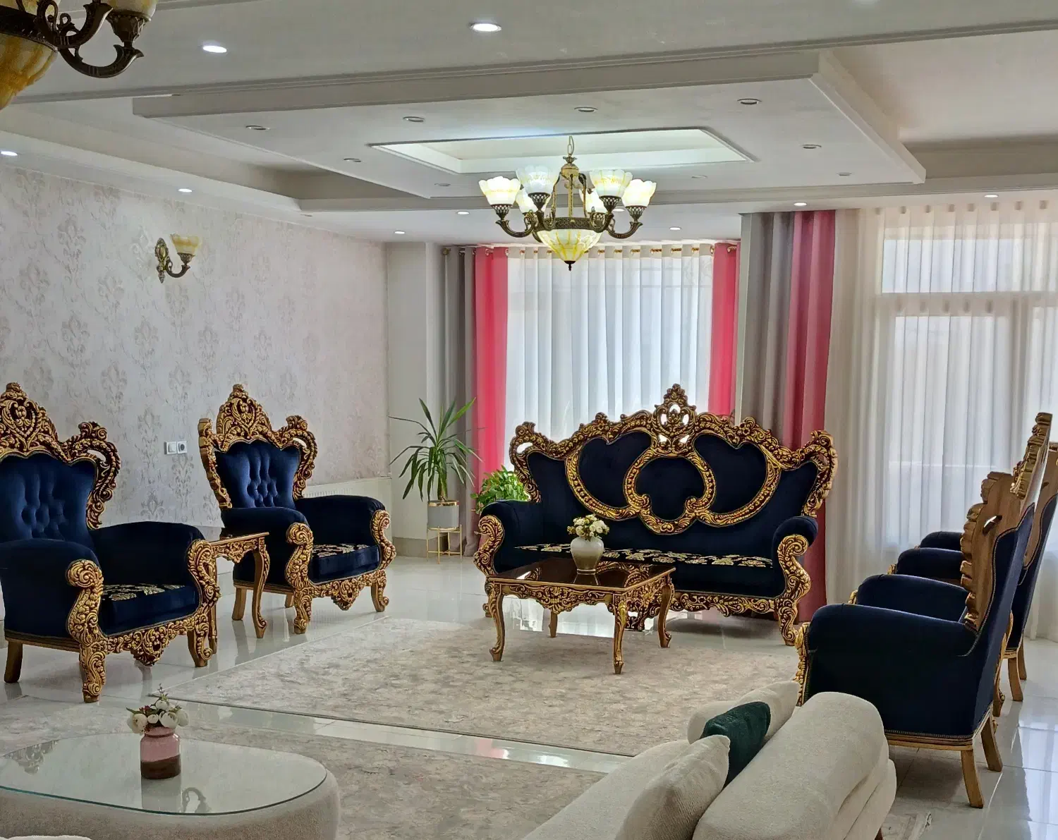 فروش مبل استیل ۷ نفره|مبلمان خانگی و میز عسلی|آبیک, |دیوار