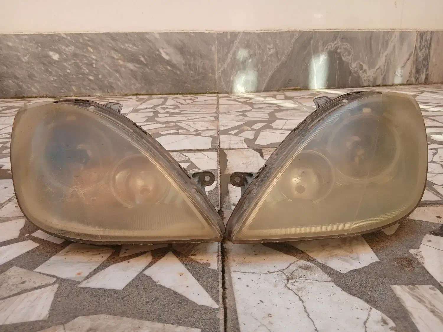 چراغ جلو و چراغ مه شکن تیبا|قطعات یدکی و لوازم جانبی|بابل, |دیوار