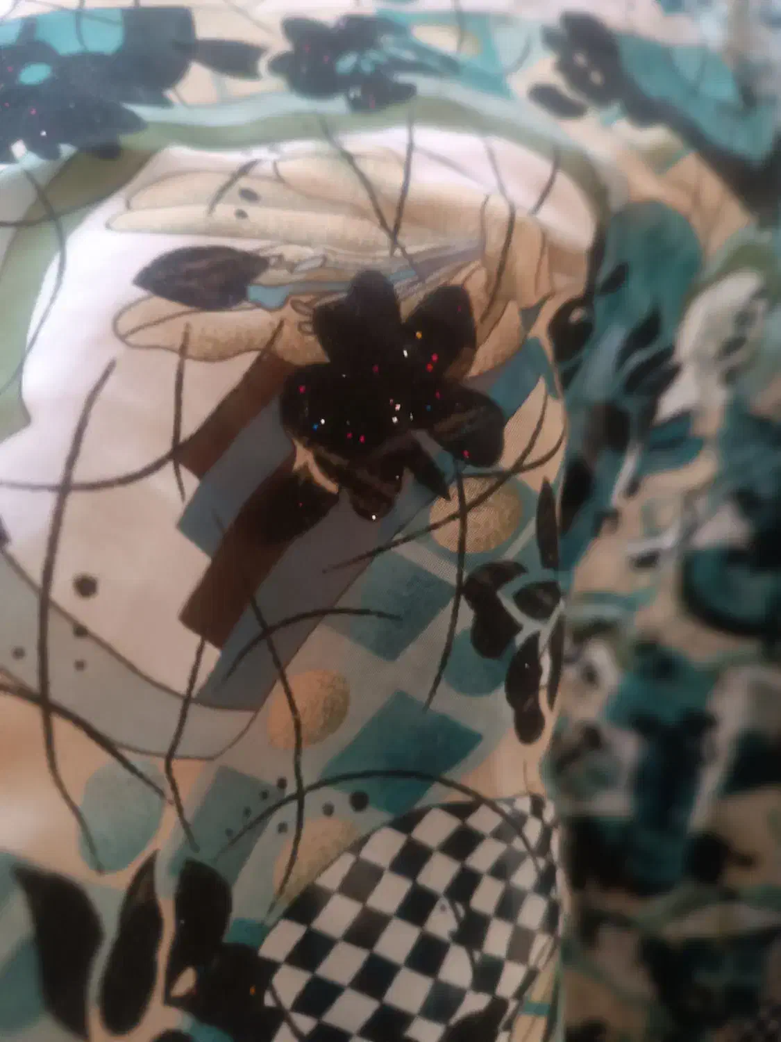 چادر رنگی|لباس|اراک, |دیوار