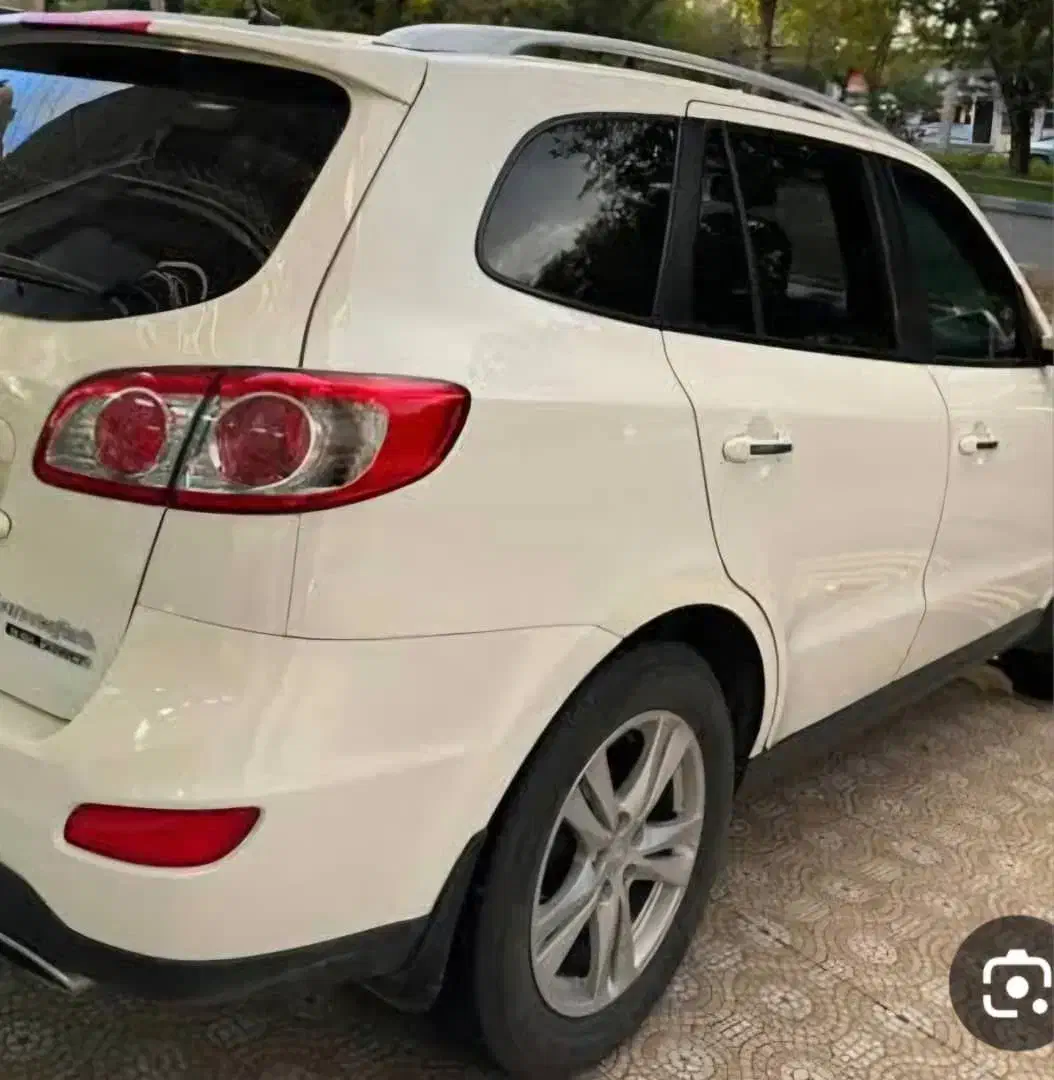 سانتافه ۲۰۱۱|خودرو سواری و وانت|تهران, مخصوص|دیوار