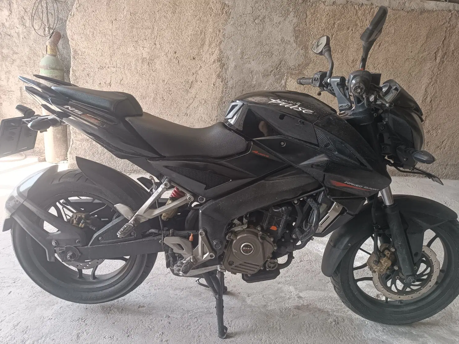 ns 200|موتورسیکلت|گرمدره, |دیوار