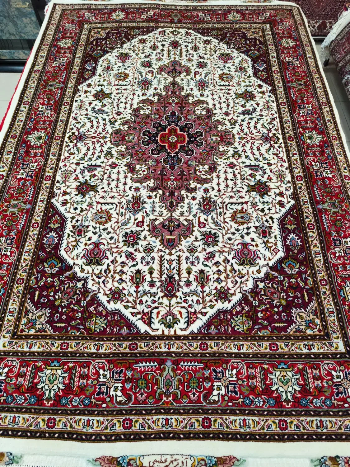 فرش آذرشهر با اقساط بلند مدت بدون بهره|فرش|مرند, |دیوار