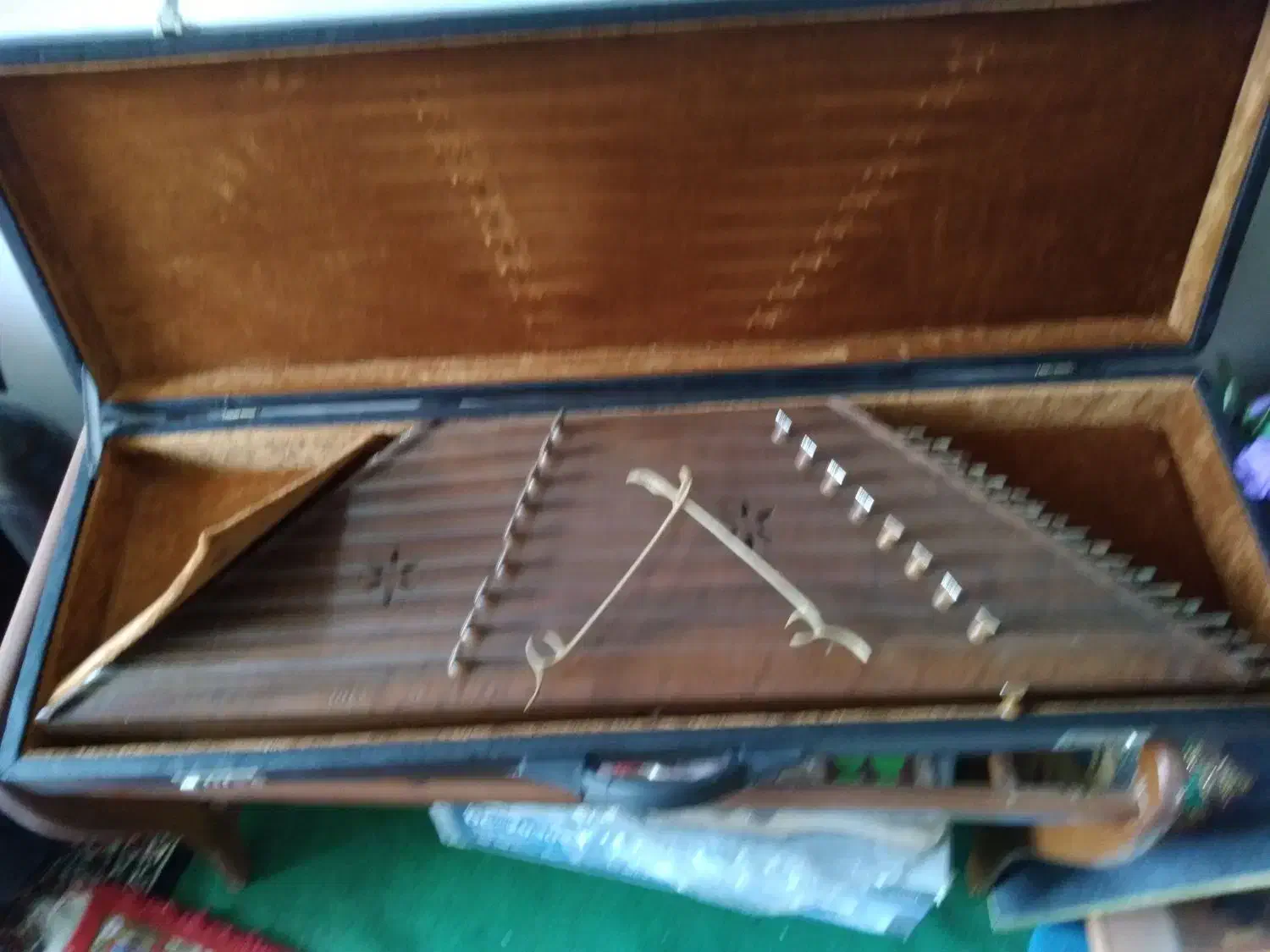 سنتور|سازهای سنتی|بروجرد, |دیوار