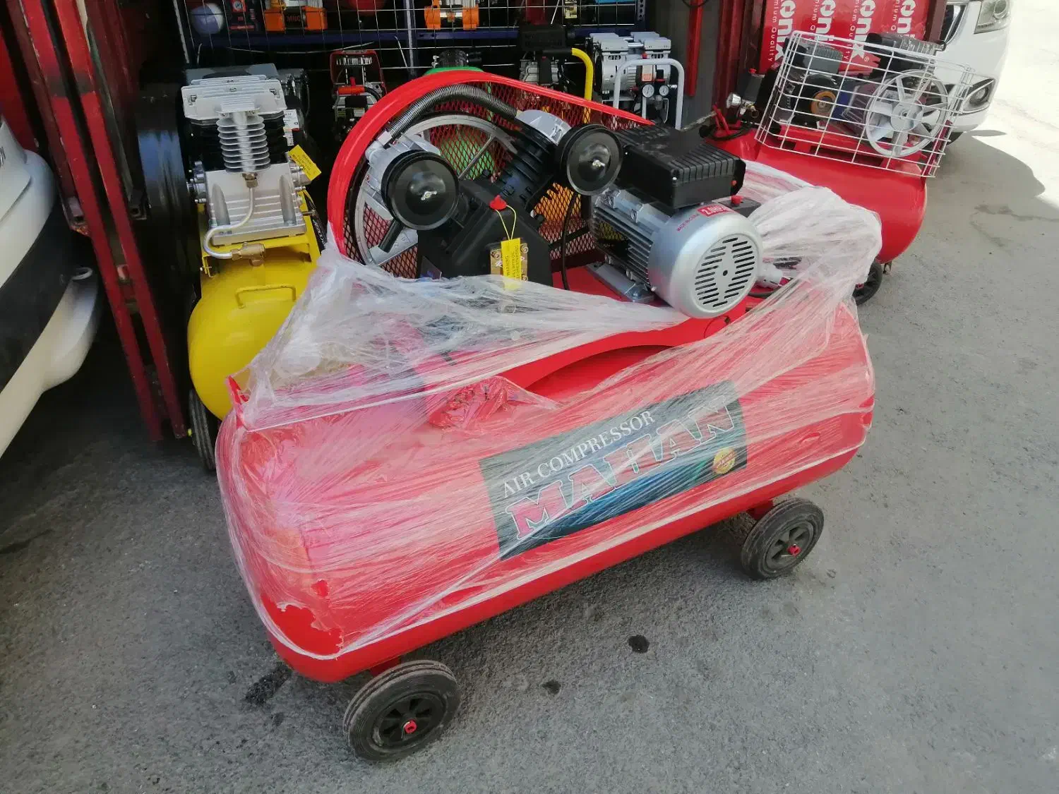 پمپ باد/کمپرسور هوا 250 سفارشی شرایطی|ابزارآلات|اصفهان, کشاورزی|دیوار