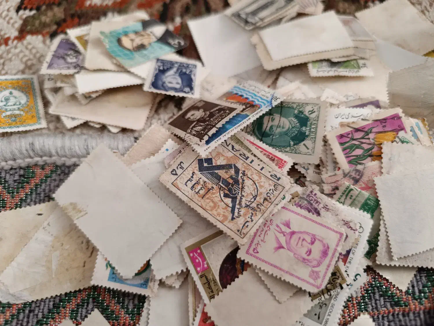 تمبر|کلکسیون سکه، تمبر، اسکناس|تربت‌حیدریه, حسنی بالا|دیوار