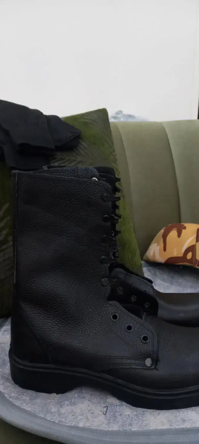 پوتین سربازی نو|کیف، کفش، کمربند|قیامدشت - خاورشهر, |دیوار