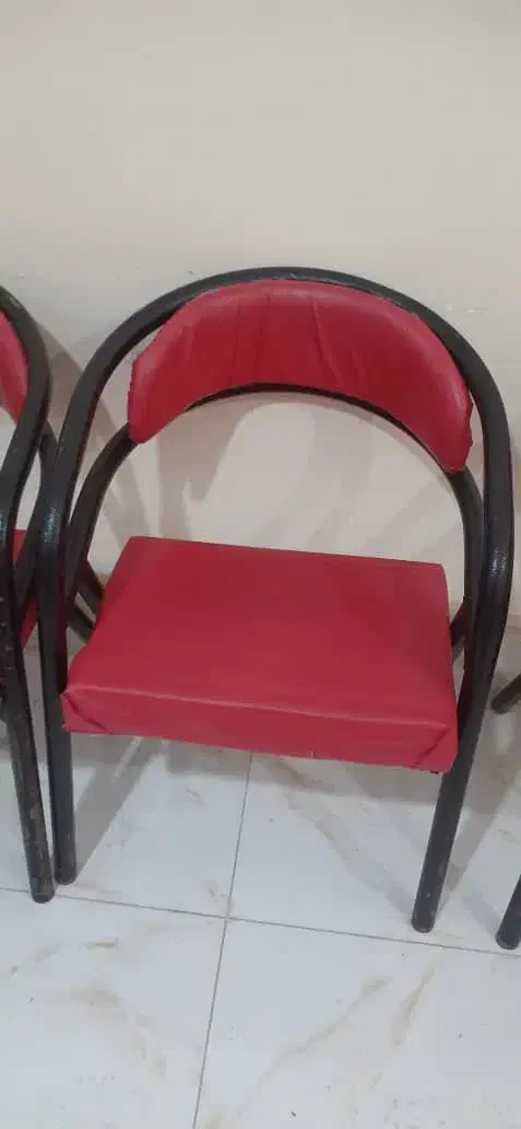 تجهیزات آرایشگاه|آرایشگاه و سالنهای زیبایی|سنقر, |دیوار