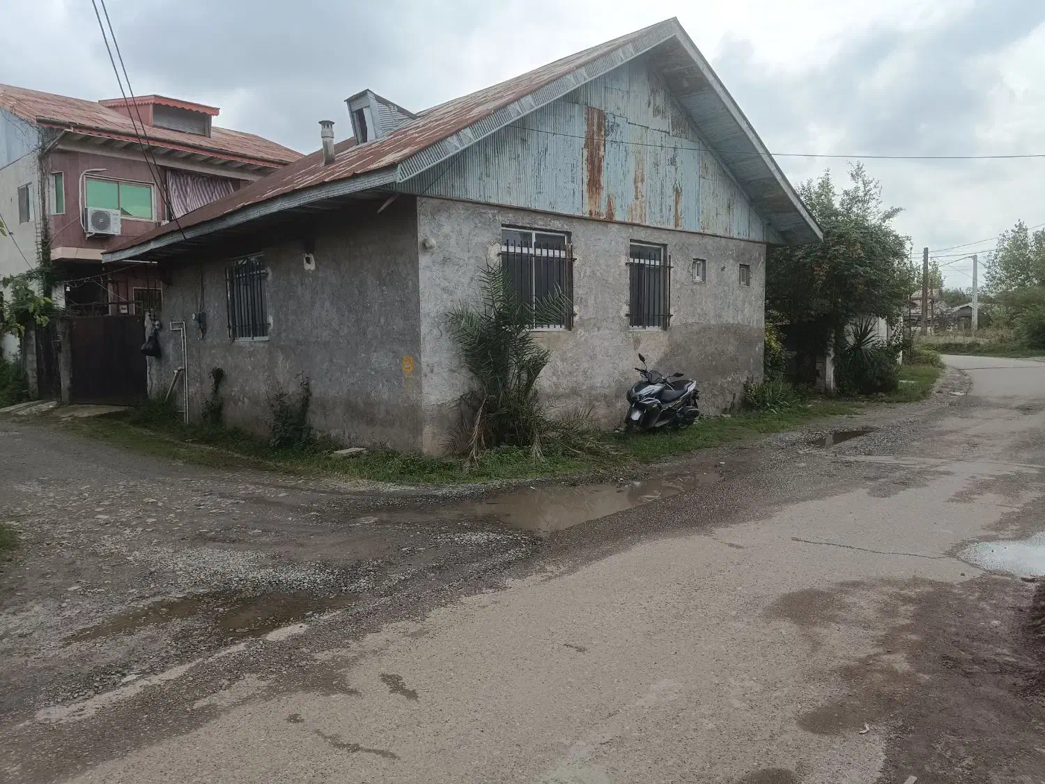 خانه دربست ویلایی .۱۲۰ متری دو خواب.|اجارهٔ خانه و ویلا|لاهیجان, بازکیاگوراب|دیوار