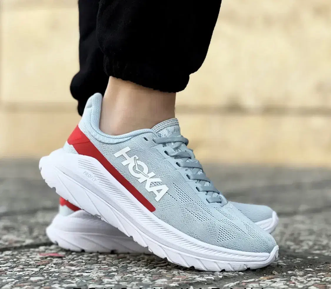 هوکا۹۰۵۰نیو Huka9050 new|کیف، کفش، کمربند|تهران, جنت‌آباد مرکزی|دیوار