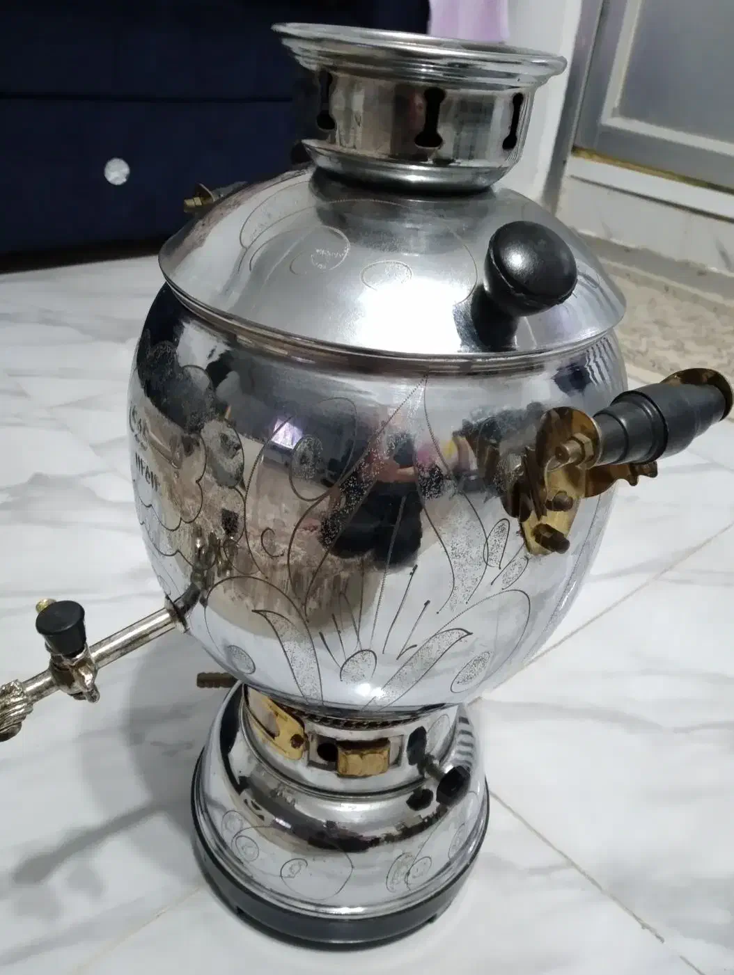 سماورگازی ۴لیتری|سماور، چایساز، قهوهساز|رشت, دخانیات|دیوار