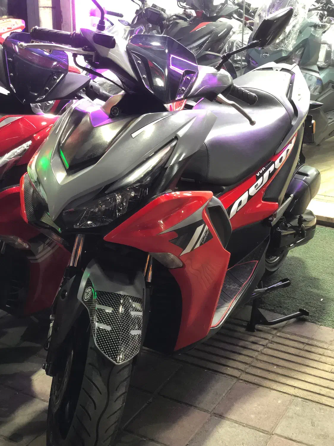 ایروکس ۱۴۰۱ کم کار|موتورسیکلت|رشت, یخسازی|دیوار