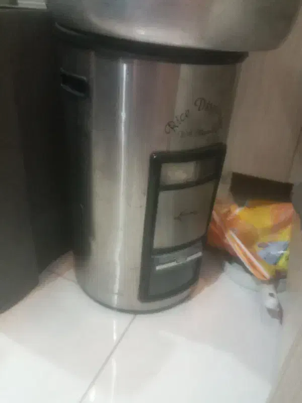 سطل برنج ده کیلویی اورانوس|ظروف نگهدارنده، پلاستیکی، یکبارمصرف|تهران, آهنگران (سراسیاب دولاب)|دیوار