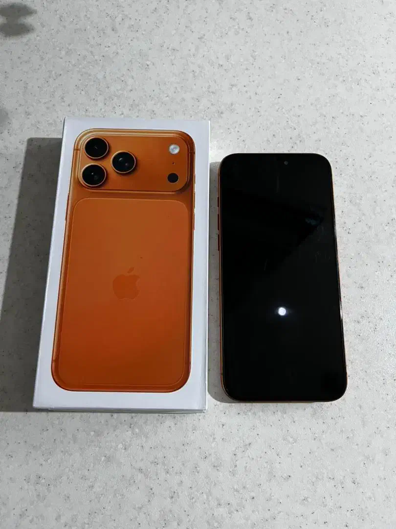 ایفون ۱۷|موبایل|تهران, کیانشهر|دیوار