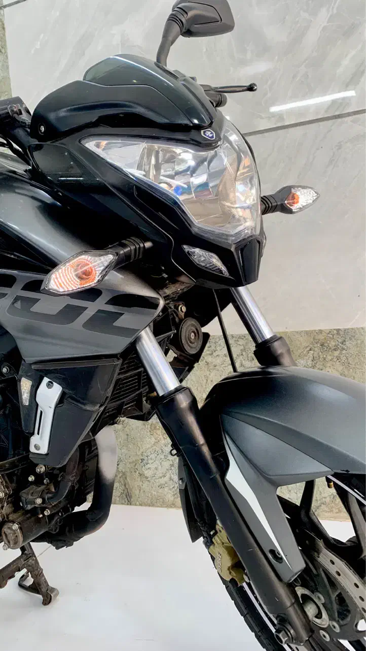 NS200 مدل 1397 نیو فیس 97|موتورسیکلت|مشکین‌دشت, |دیوار