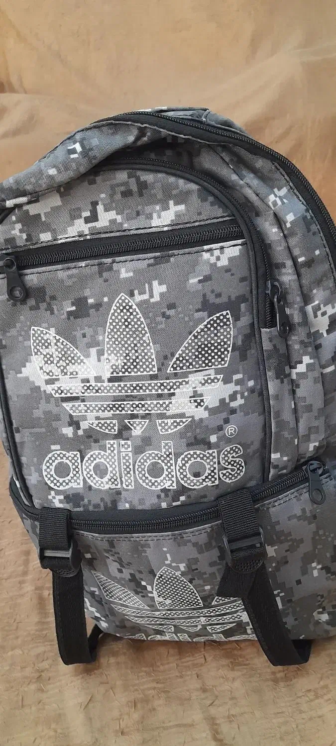 کیف و کفش|کیف، کفش، کمربند|آبیک, |دیوار