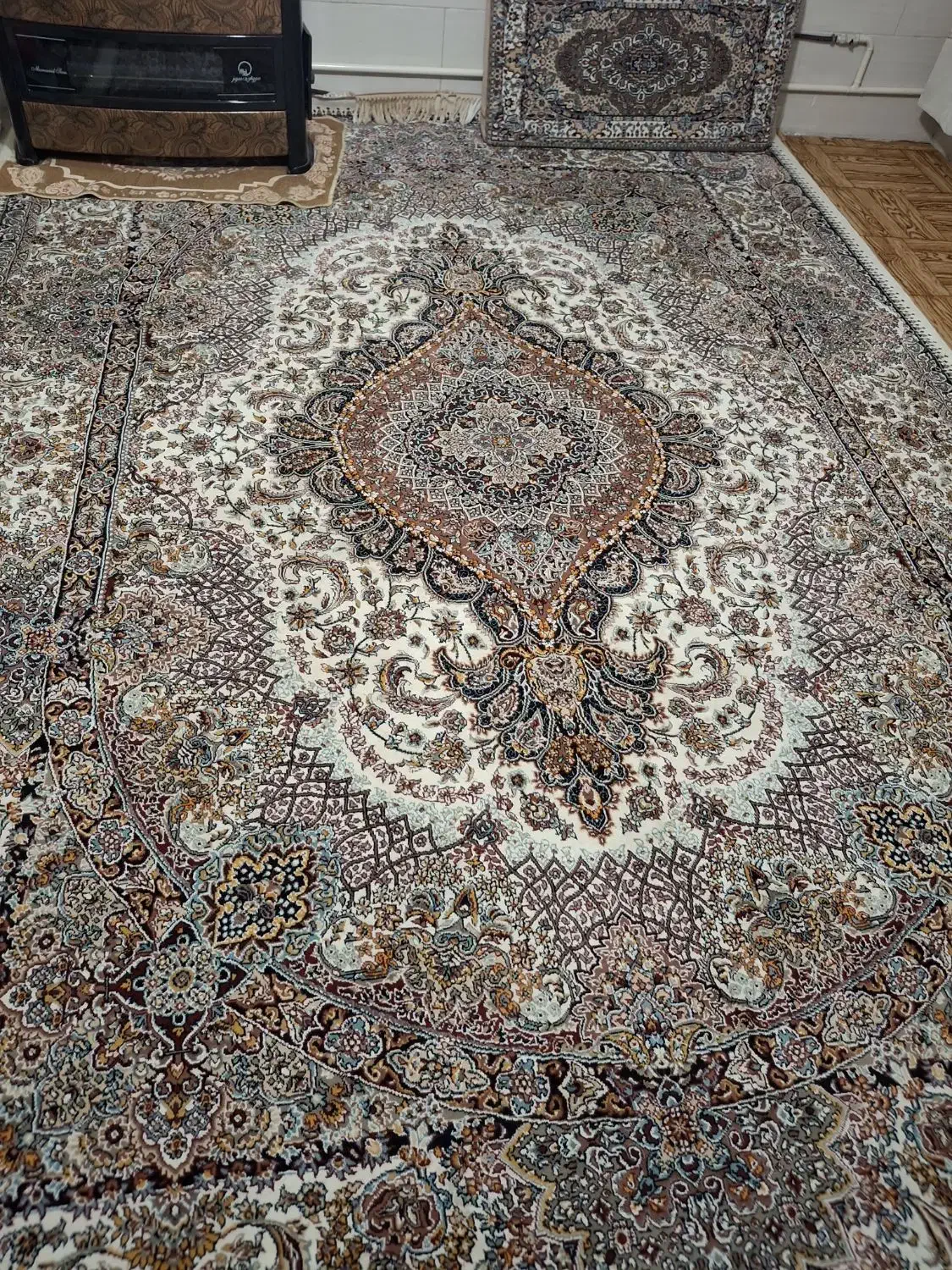 فرش|فرش|فشاپویه, |دیوار