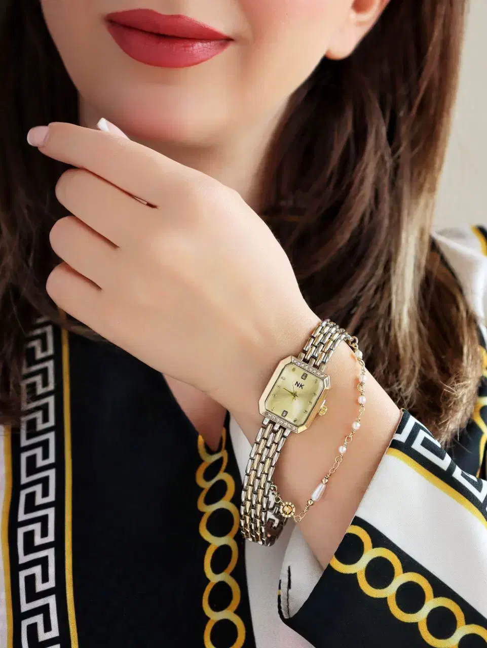 .زنانه × % با آویز بند فلزی NK. با چند سال ضمانت|ساعت|اصفهان, احمدآباد|دیوار