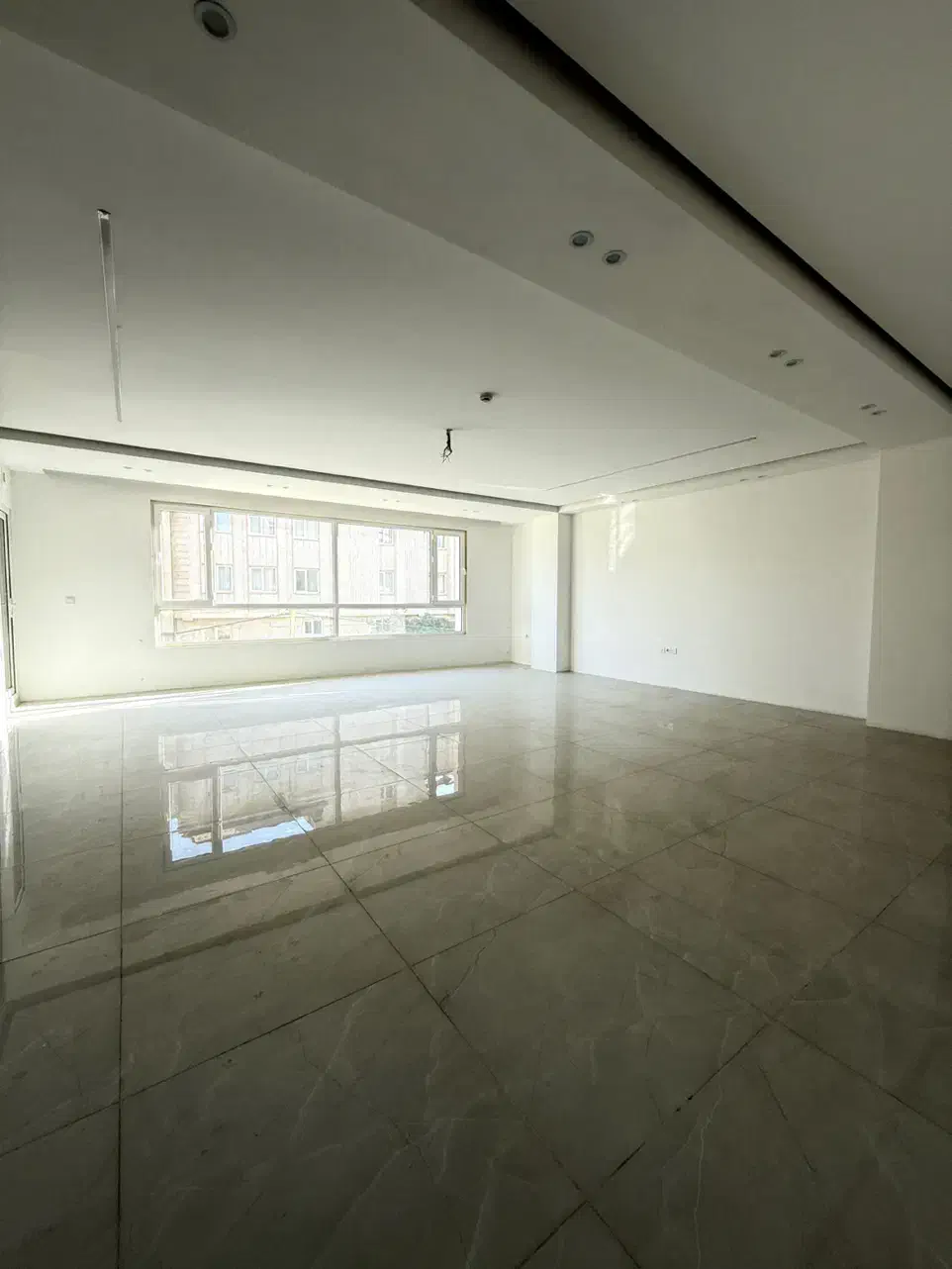 آپارتمان ۱۴۲ متری بین شهرک کشاورز و بلوار چمران|فروش آپارتمان|سنندج, |دیوار