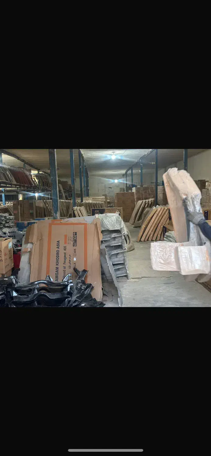 پخش تک و عمده بدنه فلز،چراغ،سپر رنگی و خام|قطعات یدکی و لوازم جانبی|شهریار, شهریار|دیوار