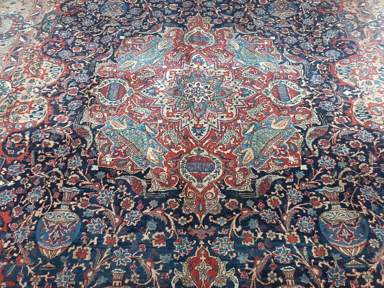 فرش دستباف کاشمر قدیمی سالم هفتاد ساله ریشه سالمد|فرش|کرج, کوی مهر|دیوار