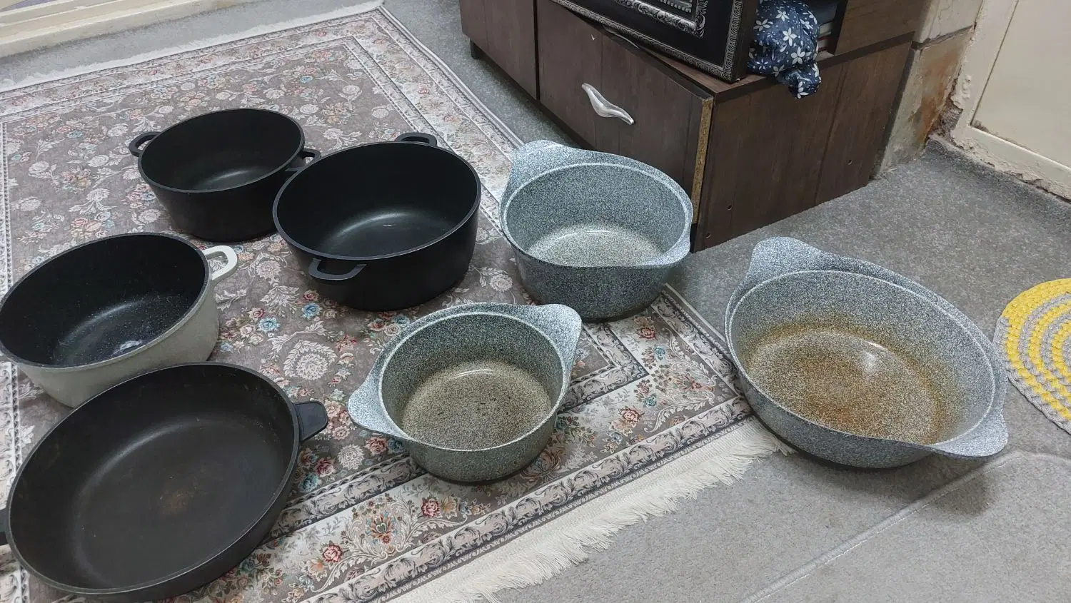 دیگ|ظروف پخت‌وپز|آبادان, |دیوار