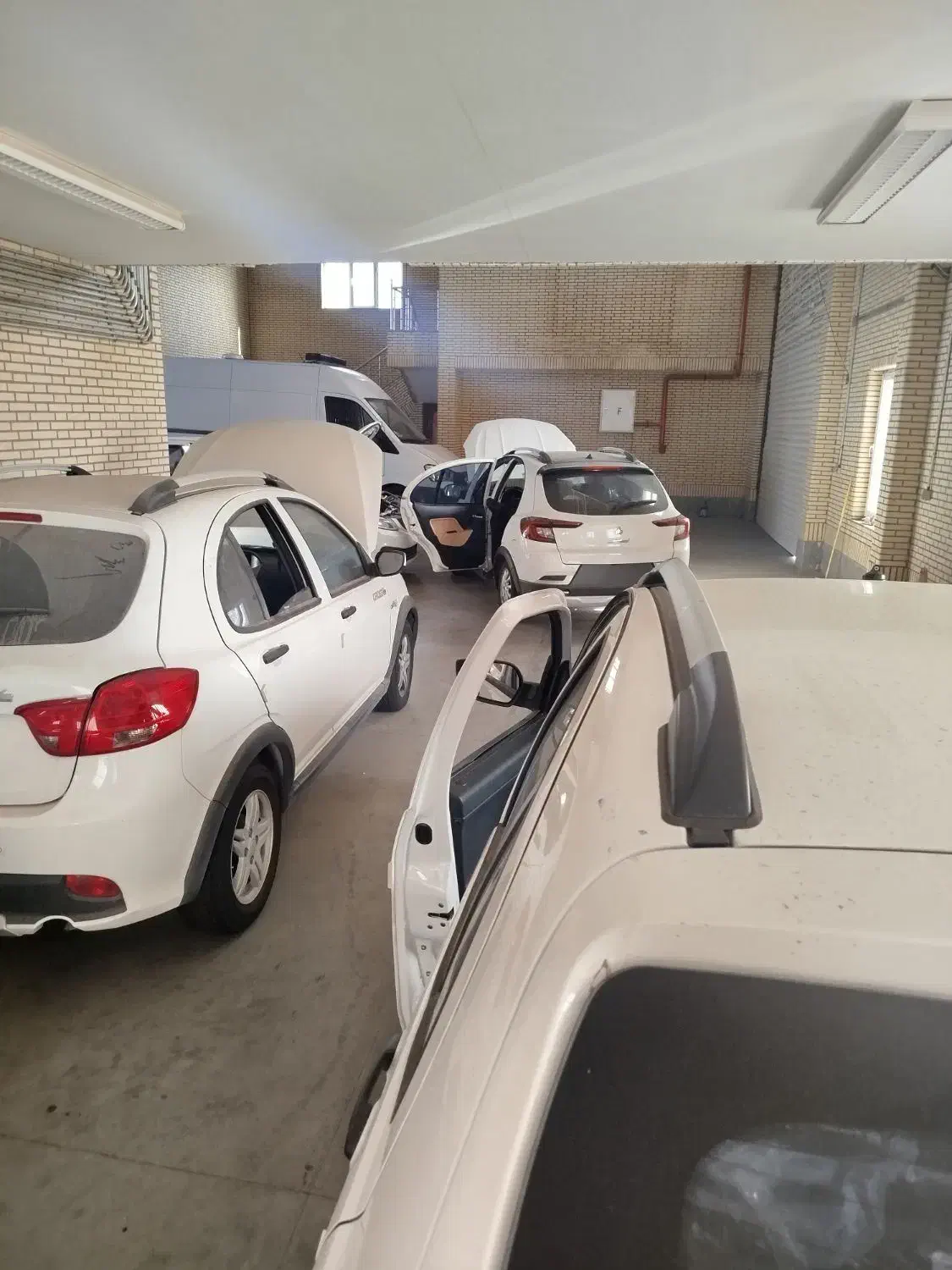 خدمات تخصصی برق و تنظیم‌موتور|خدمات موتور و ماشین|جیرفت, |دیوار