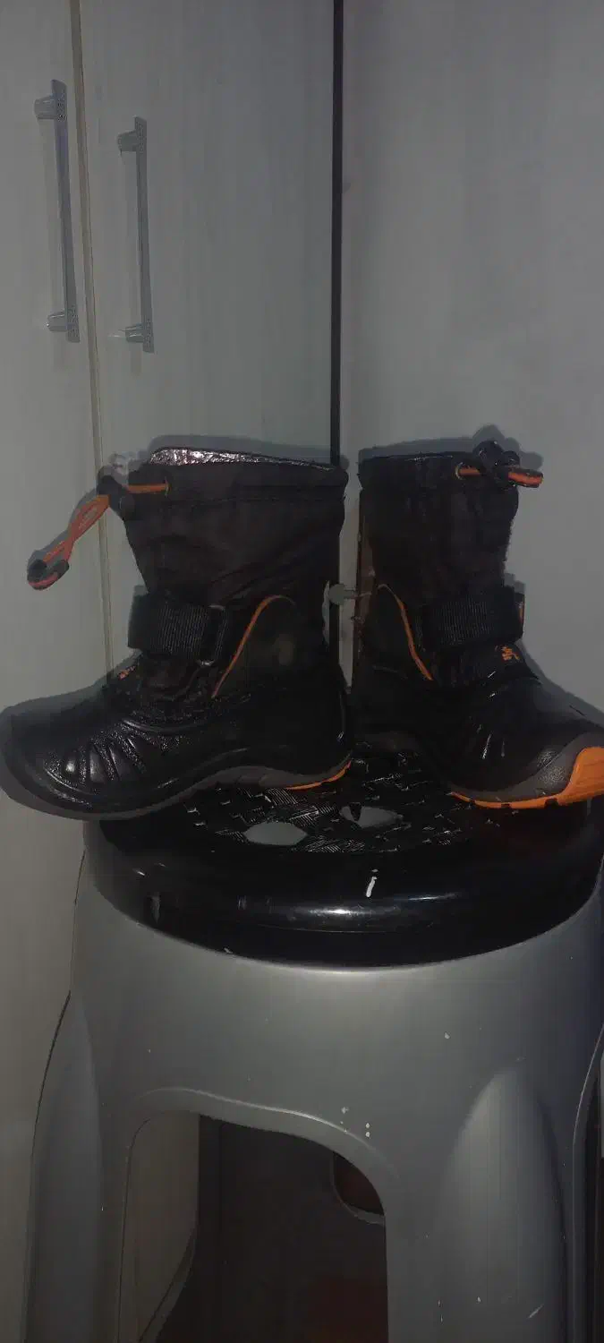 چکمه بچگانه|کفش و لباس بچه|مشهد, انقلاب|دیوار