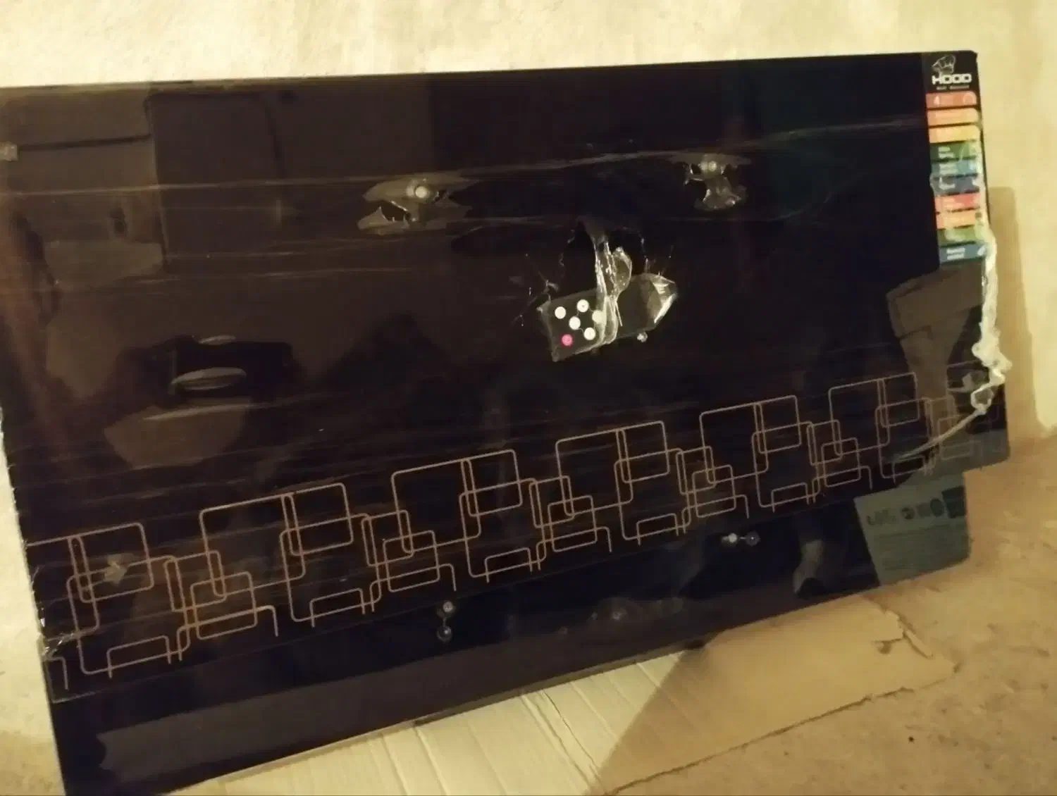 هود کاملا نو|هود|اسفرورین, |دیوار