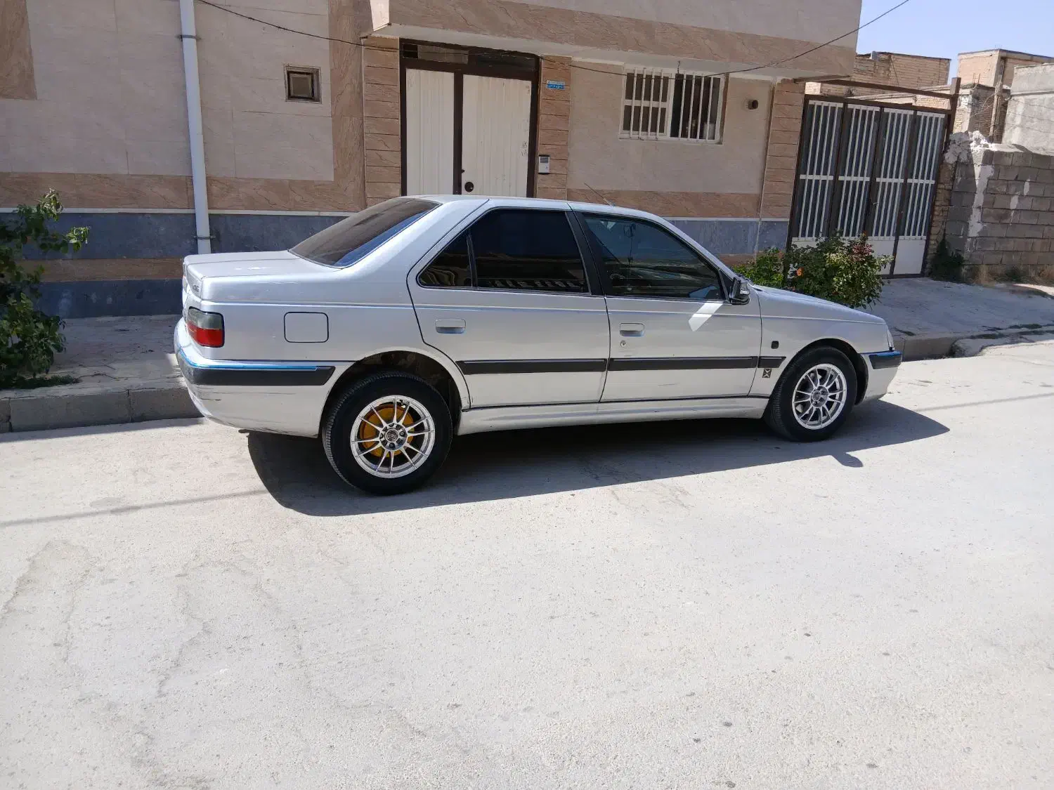 پژوپارس دوگانه سوز شرکتی|خودرو سواری و وانت|شهرکرد, |دیوار