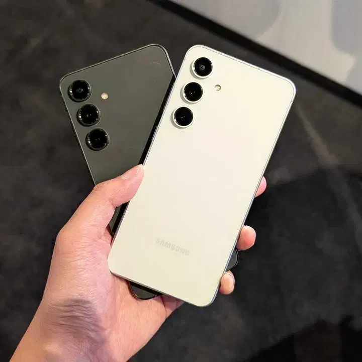 گلکسی S24 FE ، یک برگ چک ، ۱۲ ماهه ، از دم قسط|موبایل|کرج, اصفهانیها|دیوار