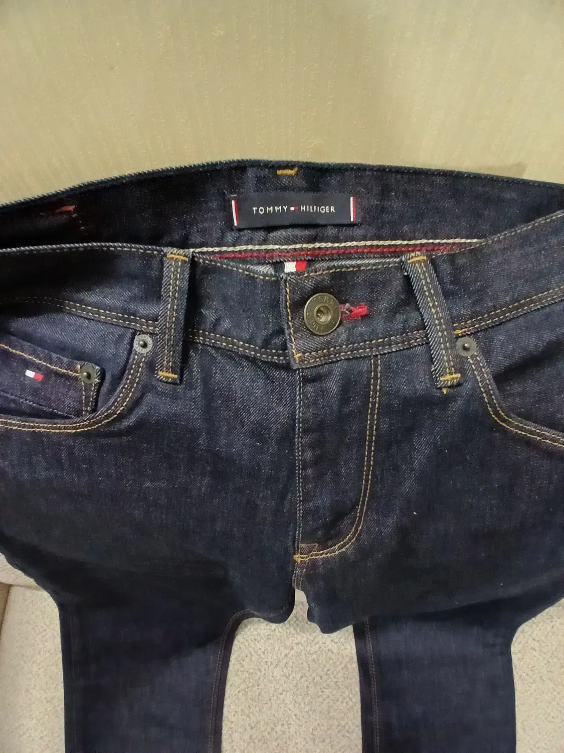 جین اروپایی هیلفیگر|لباس|آق قلا, |دیوار