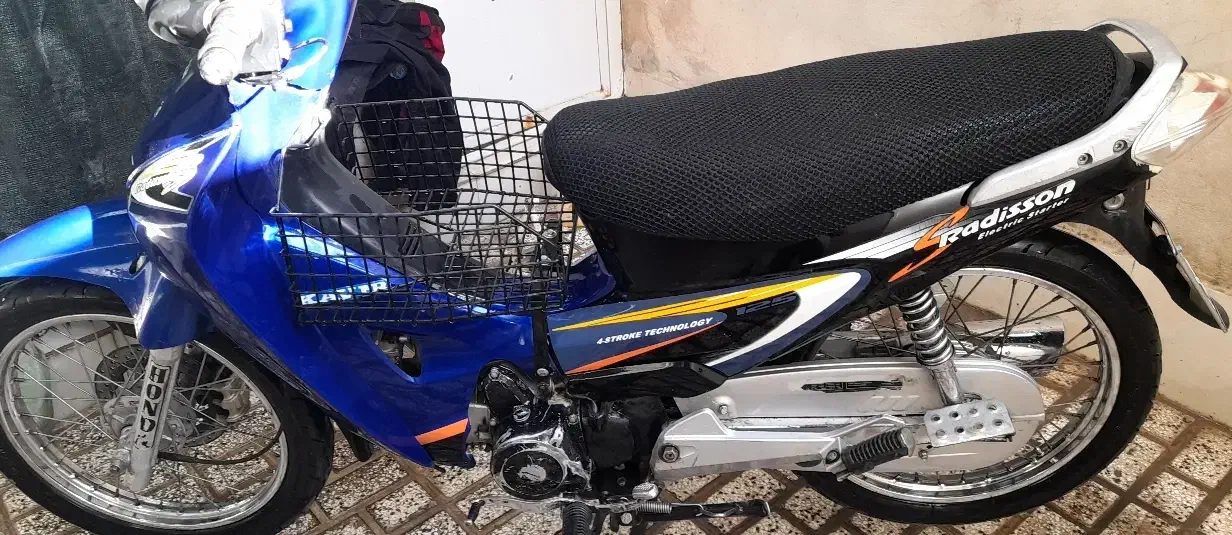 موتور لاکی رادین(کویر) ۱۲۵|موتورسیکلت|نیشابور, هفده شهریور|دیوار