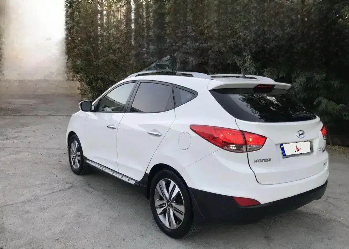 توسان ۲۰۱۳|خودرو سواری و وانت|تهران, عباسآباد|دیوار