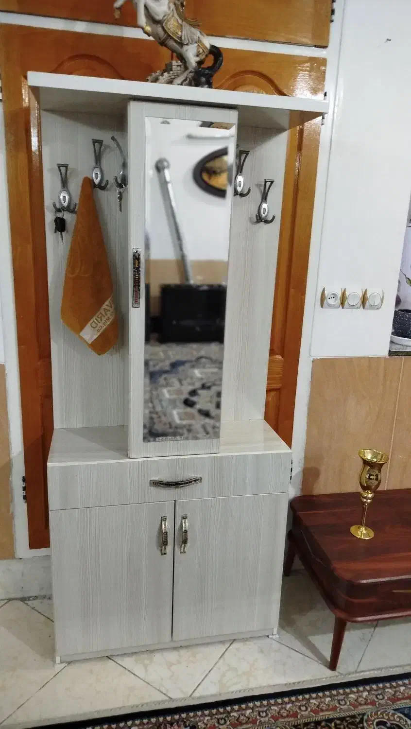 نو. بدونه زدگی|میز تلویزیون|یزد, |دیوار