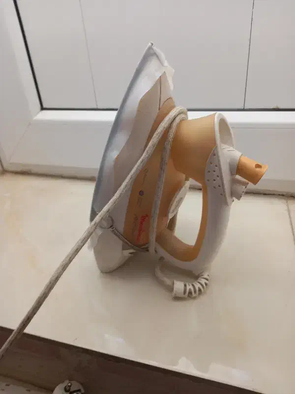 اتوی بخار مارک مولنیسک فرانسه|اتو و لوازم اتو|دهگلان, |دیوار