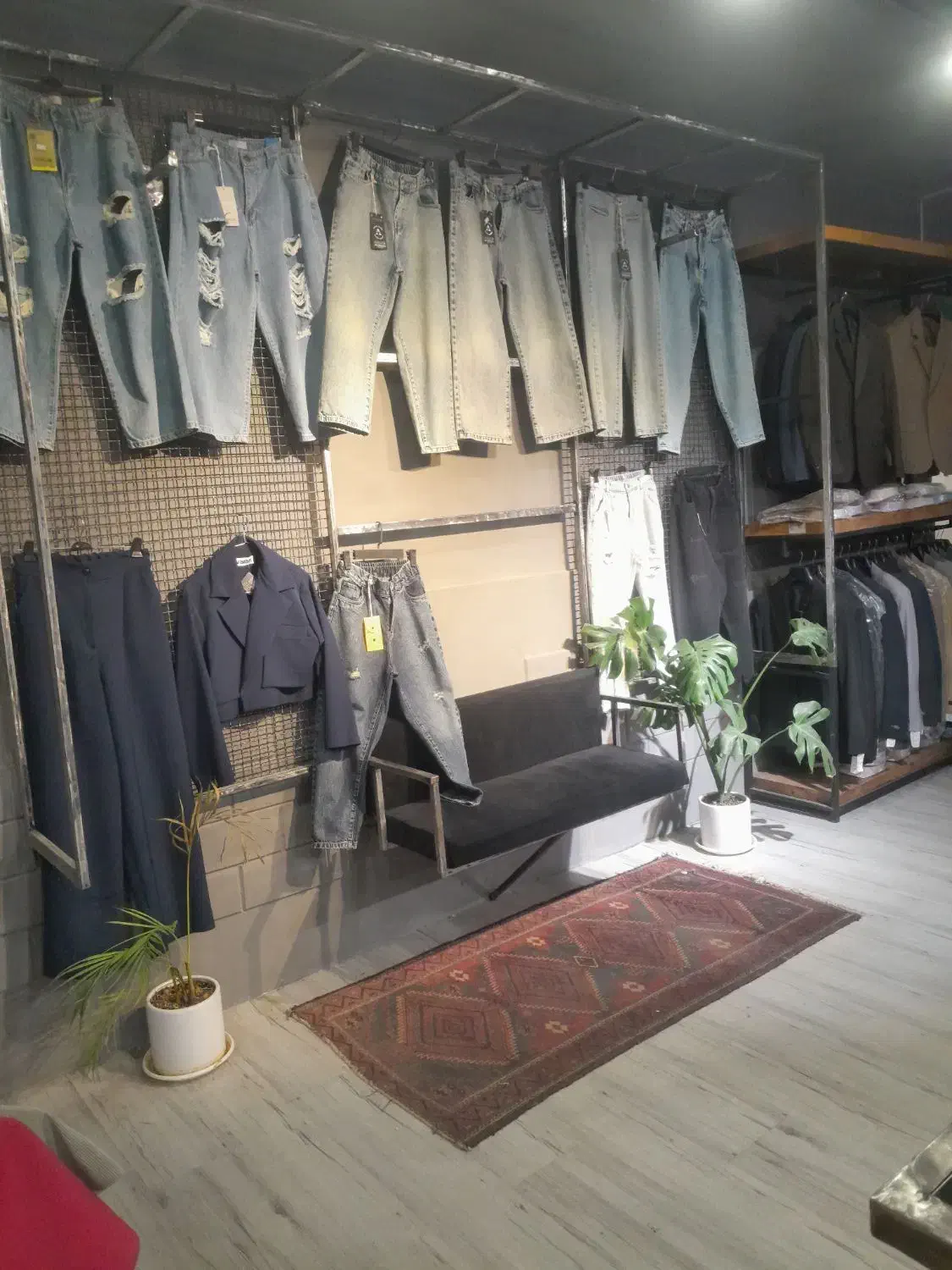 بروزترین پوشاک با نازلترین قیمت|لباس|بیرجند, |دیوار