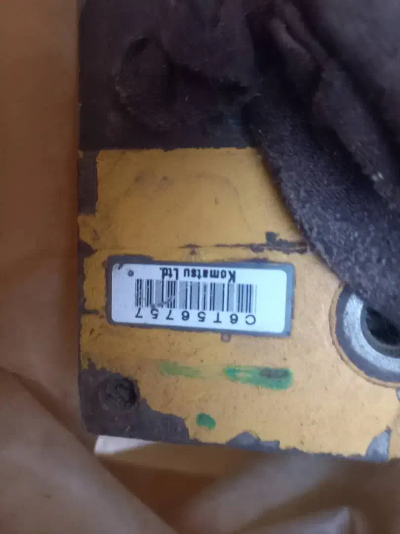 شیر کنترل هیدرولیک بیل کوماتسو|قطعات یدکی و لوازم جانبی|سراوان, |دیوار