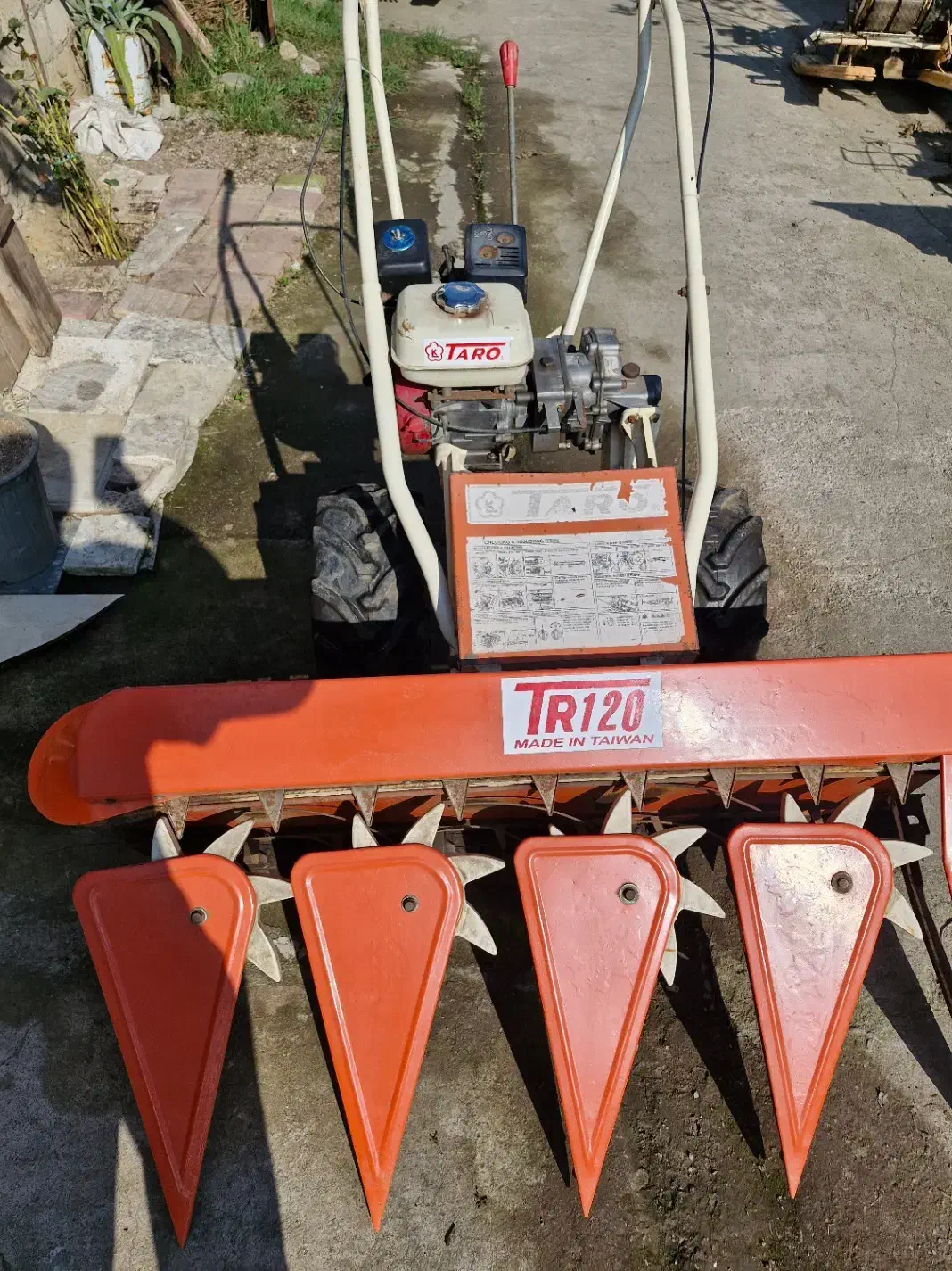 دروگرتارو تایوان|ماشین‌آلات صنعتی|رشت, یخسازی|دیوار